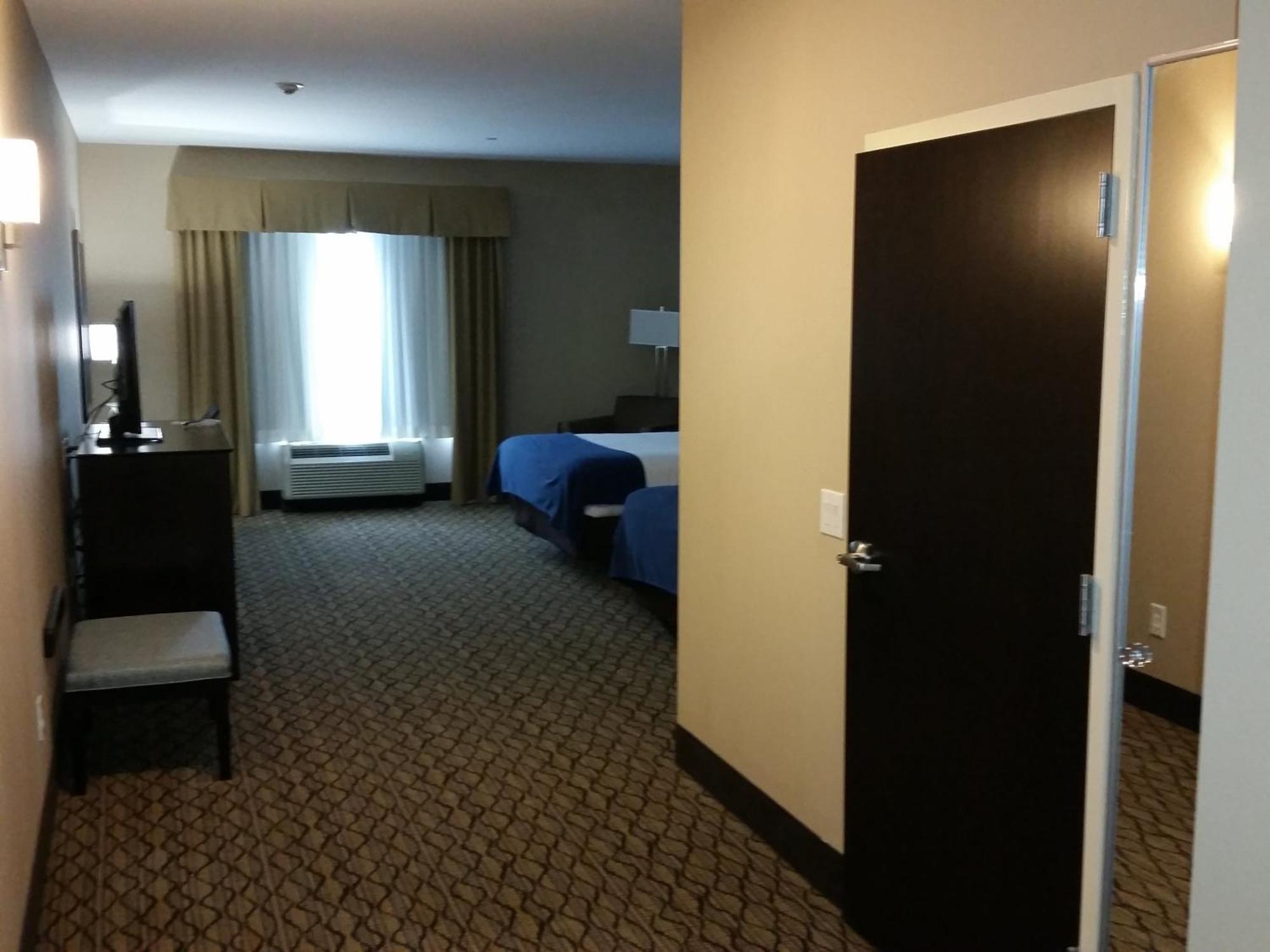 Deluxe Twin Room - Hearing Accessible